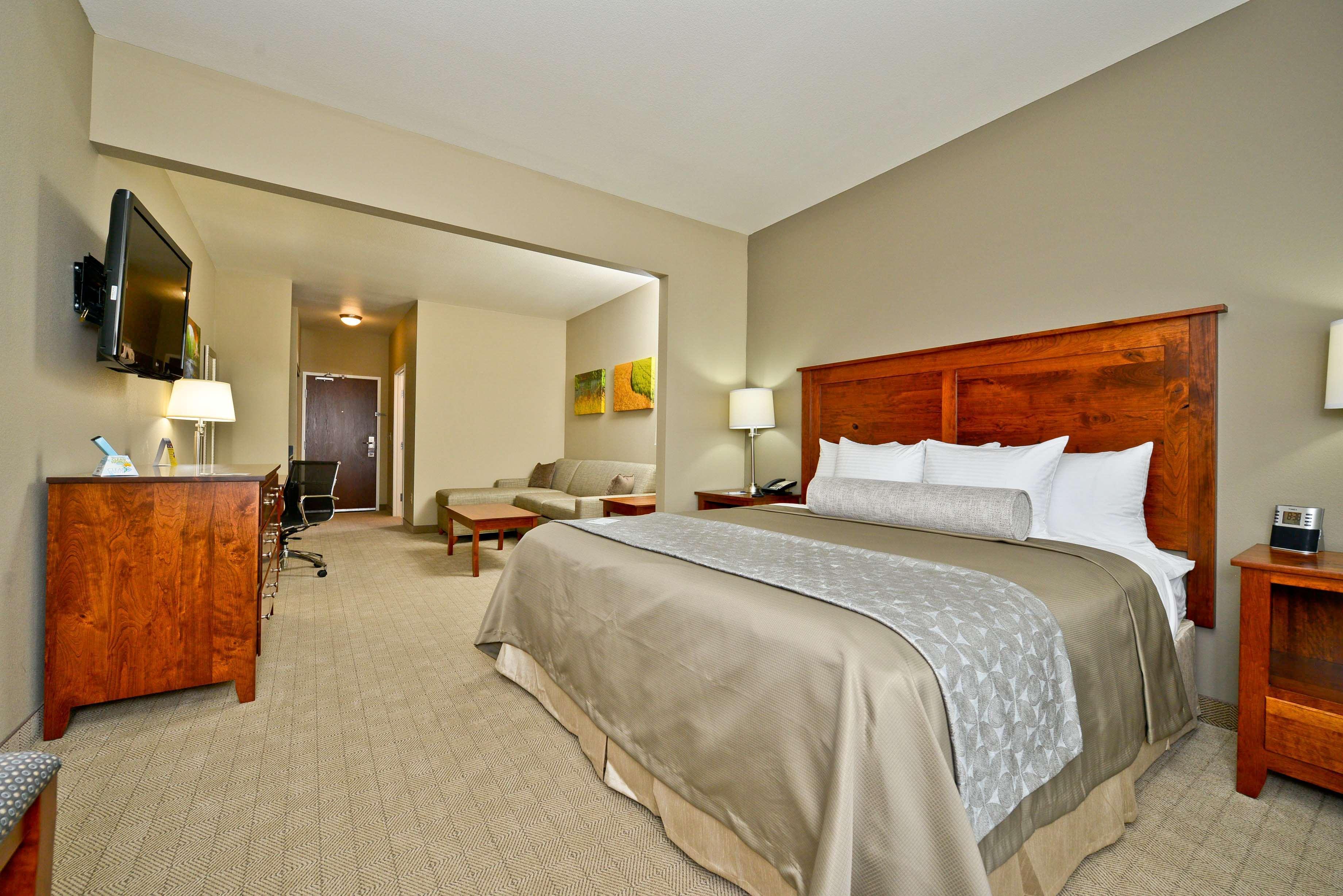 Best Western Plus Green Mill Village Hotel & Suites Arcola Eksteriør bilde