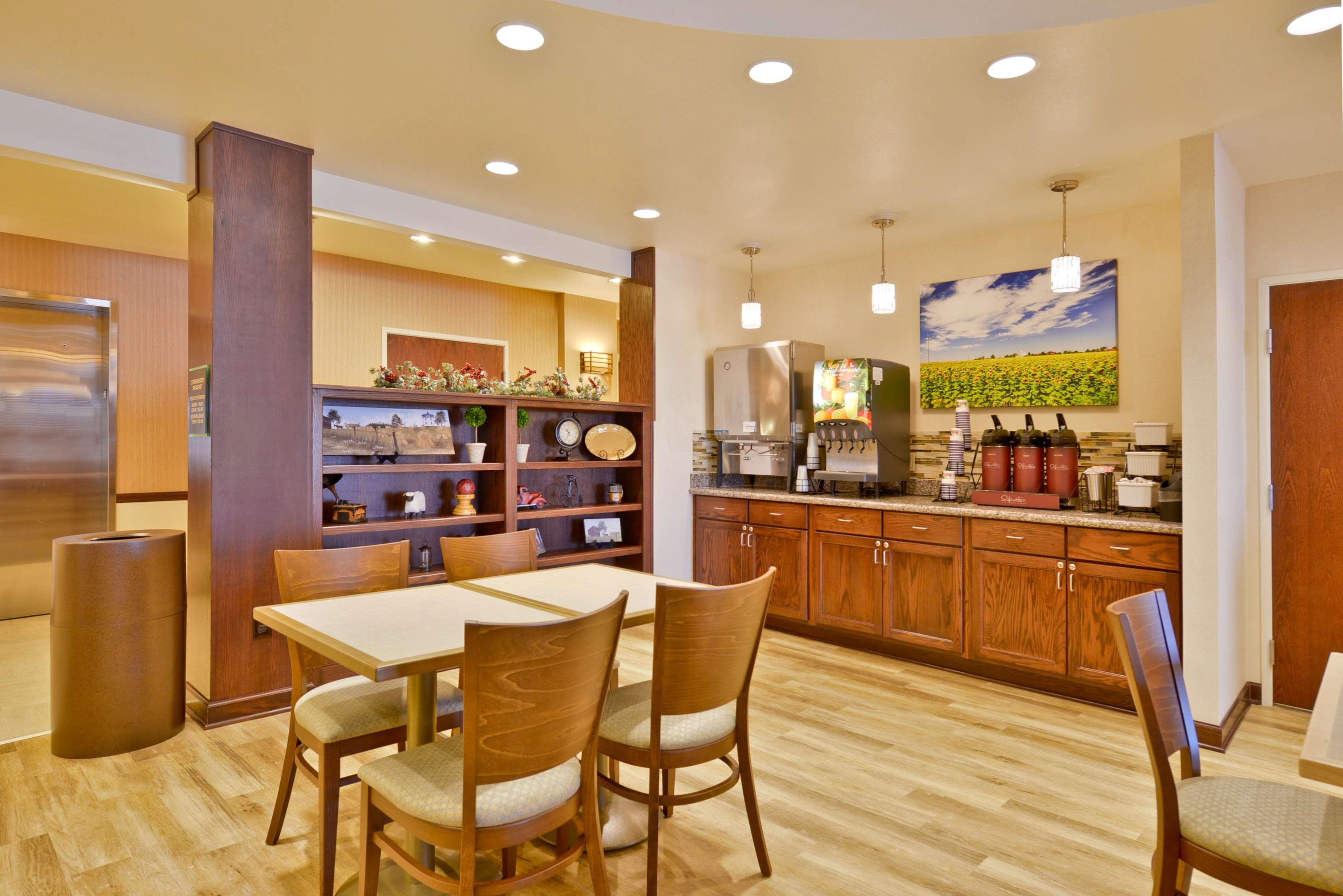 Best Western Plus Green Mill Village Hotel & Suites Arcola Eksteriør bilde