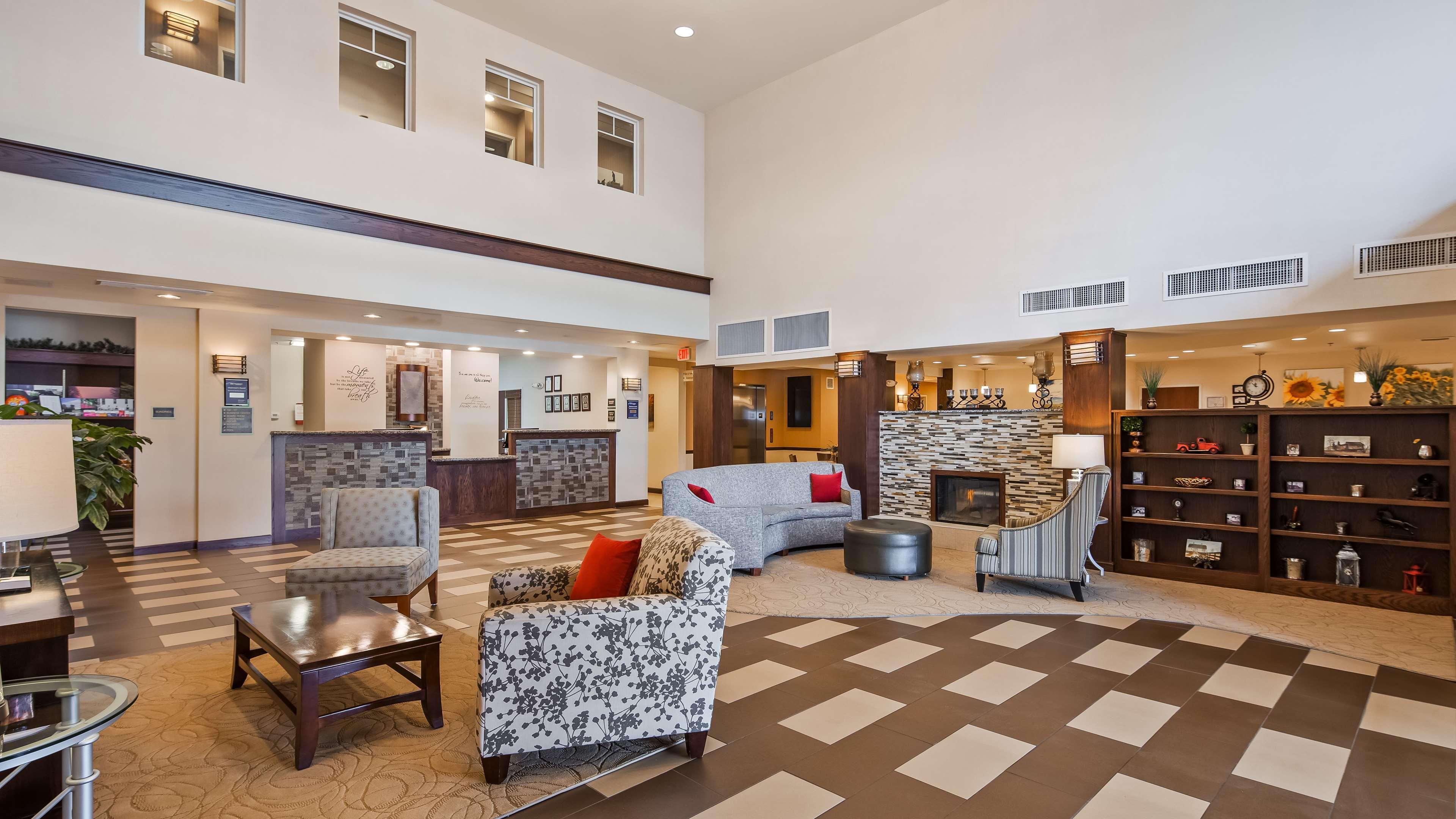 Best Western Plus Green Mill Village Hotel & Suites Arcola Eksteriør bilde