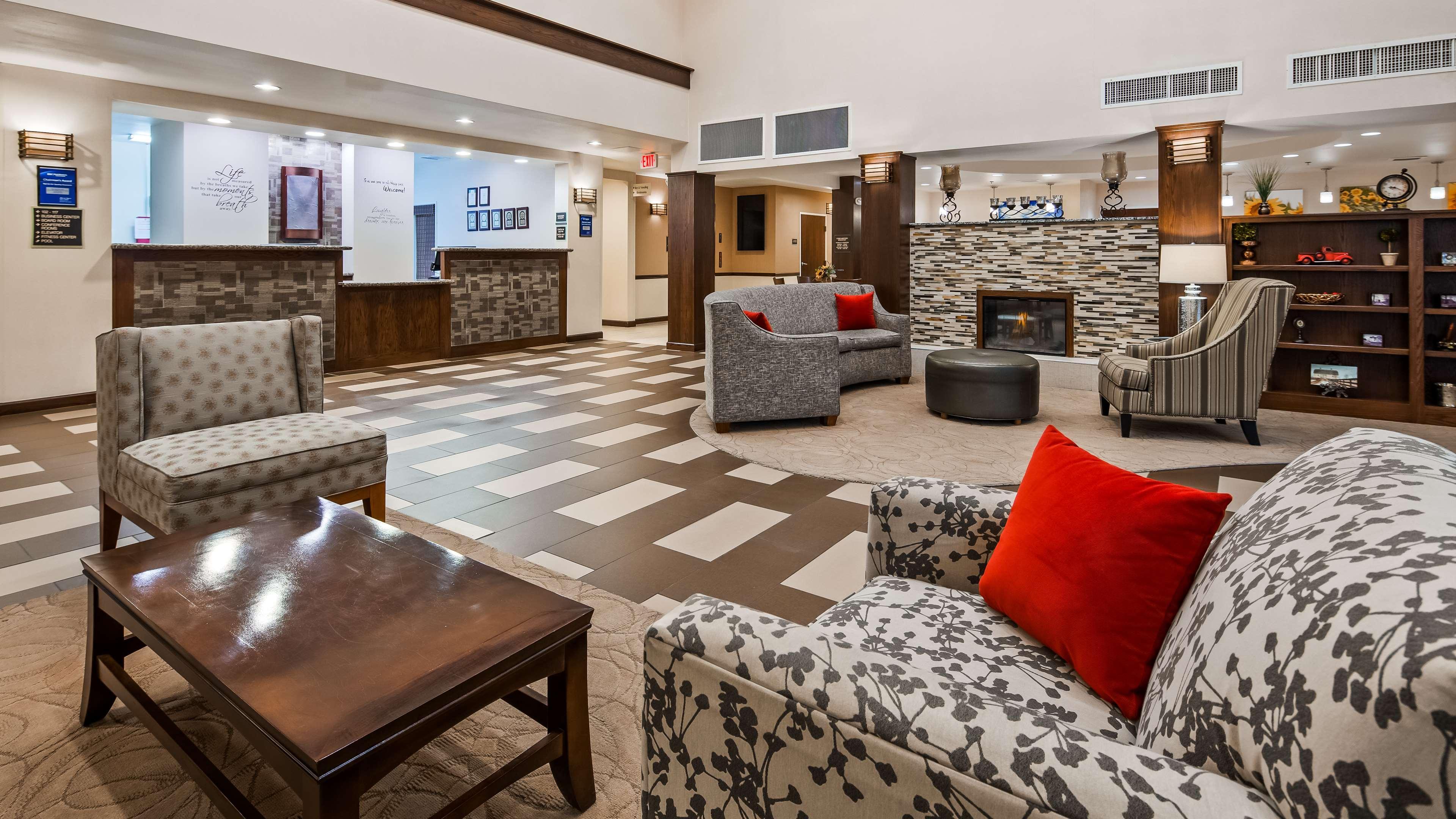 Best Western Plus Green Mill Village Hotel & Suites Arcola Eksteriør bilde