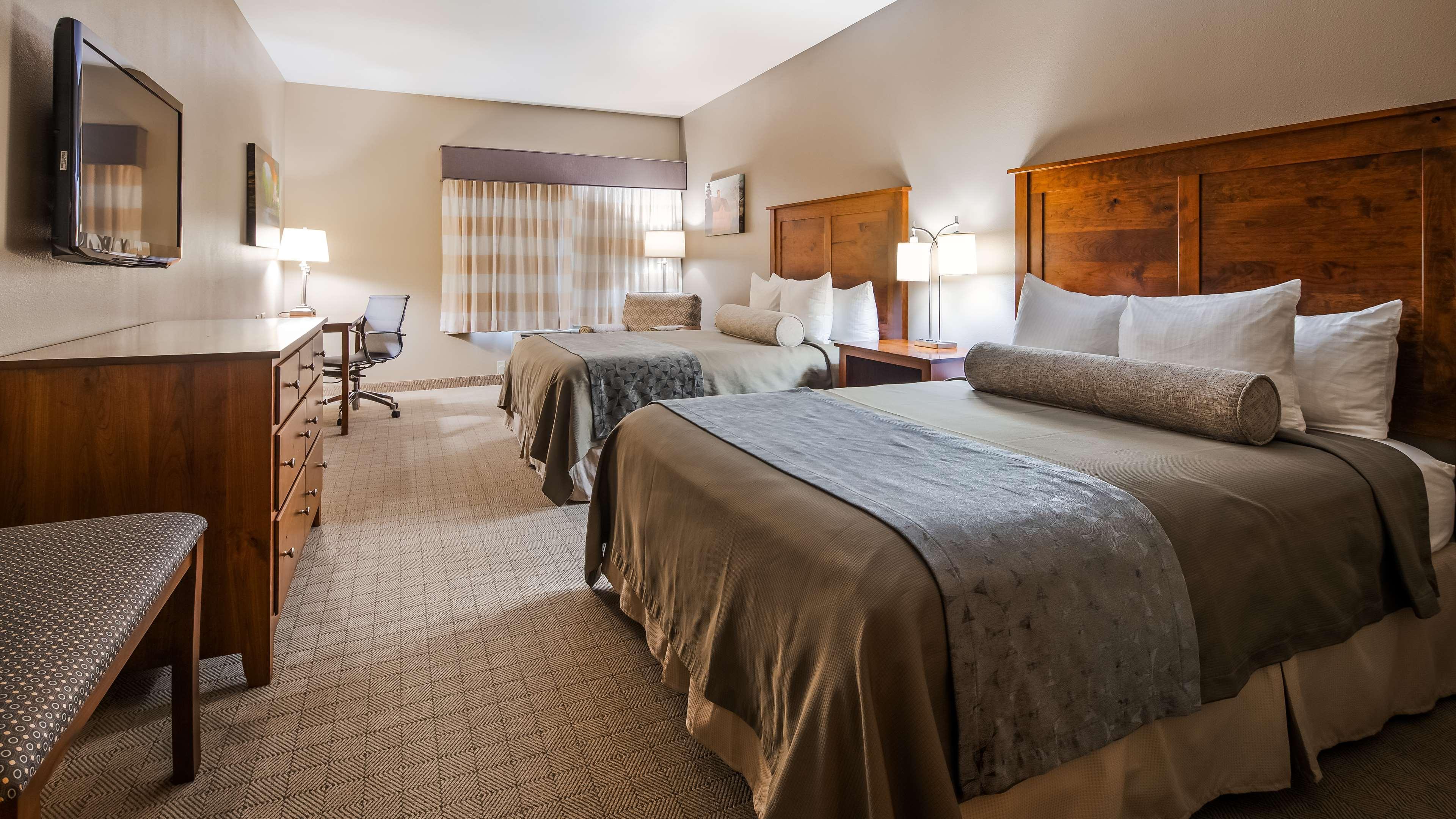 Best Western Plus Green Mill Village Hotel & Suites Arcola Eksteriør bilde
