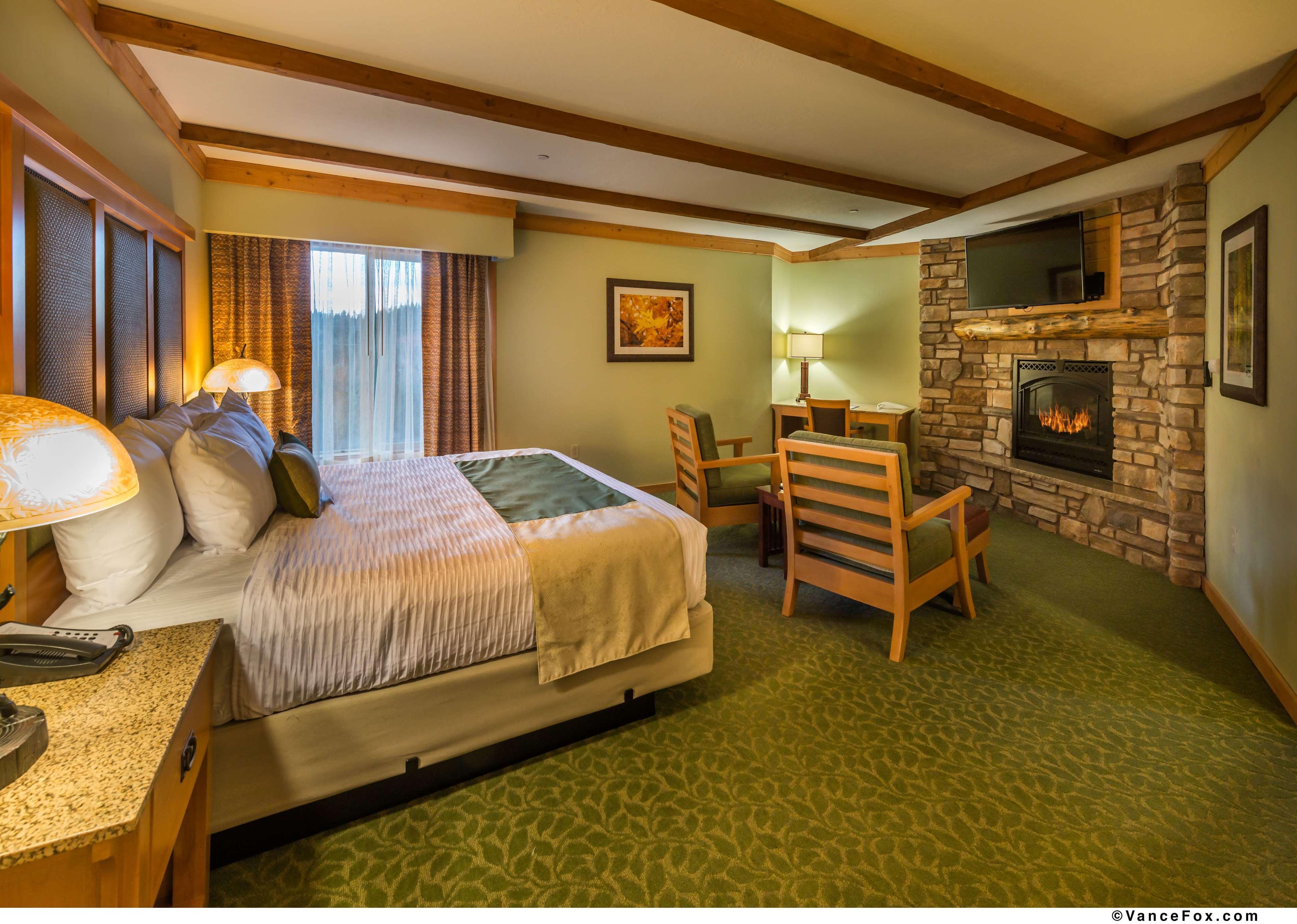 Best Western Plus Green Mill Village Hotel & Suites Arcola Eksteriør bilde