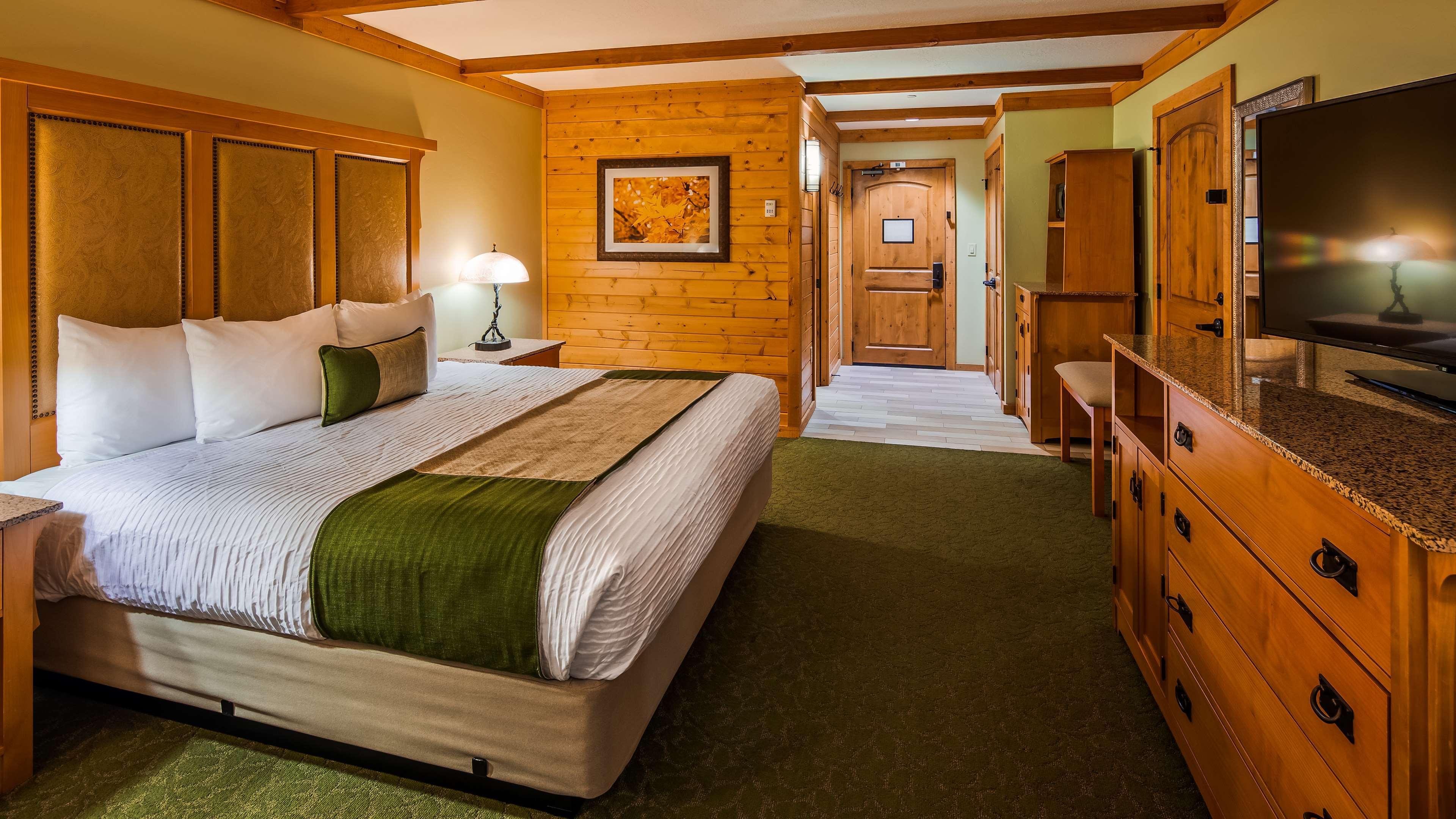 Best Western Plus Green Mill Village Hotel & Suites Arcola Eksteriør bilde