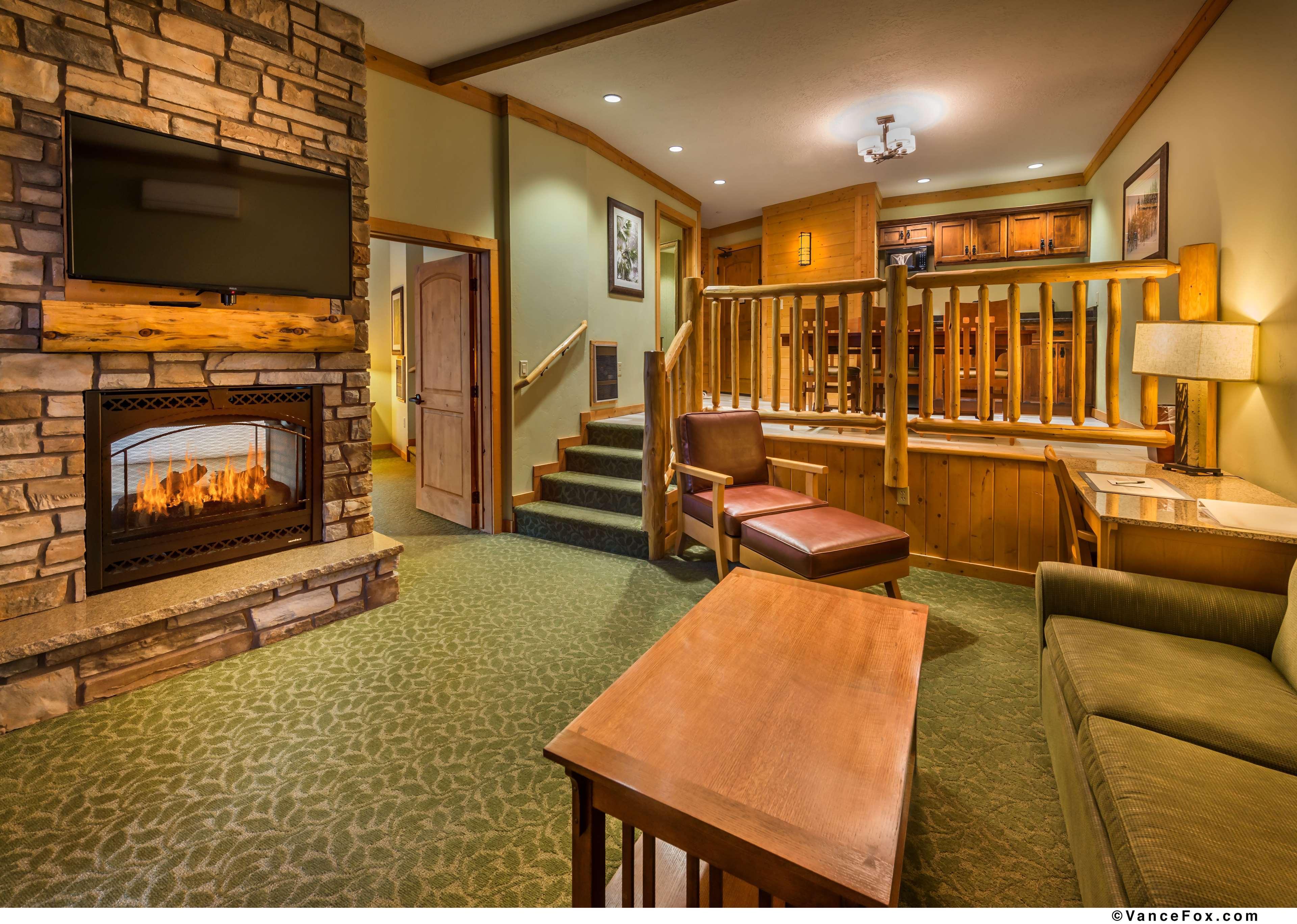 Best Western Plus Green Mill Village Hotel & Suites Arcola Eksteriør bilde